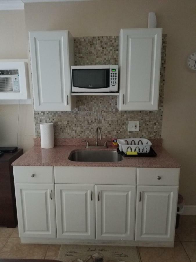 Quiet Cozy Efficiency Apartment ฮอลลีวูด ภายนอก รูปภาพ